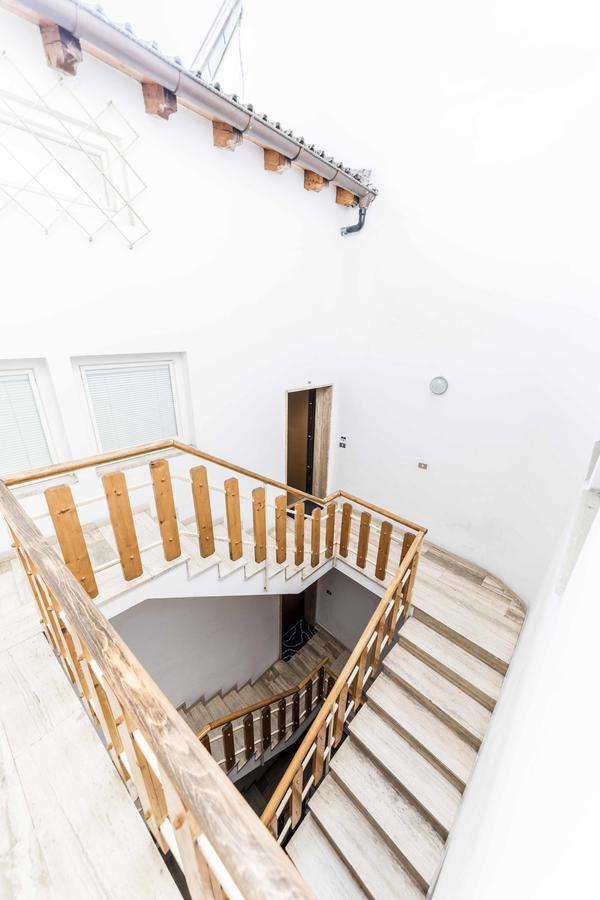 Stay Cooper L Goethe Suite Bolzano Bagian luar foto